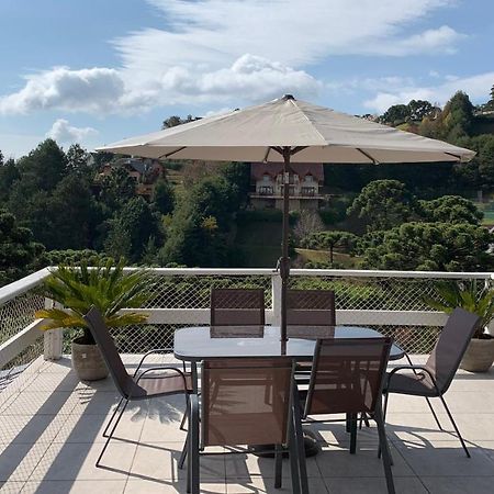 Casa Centro Capivari 700M Distancia Кампус-ду-Жордан Екстер'єр фото